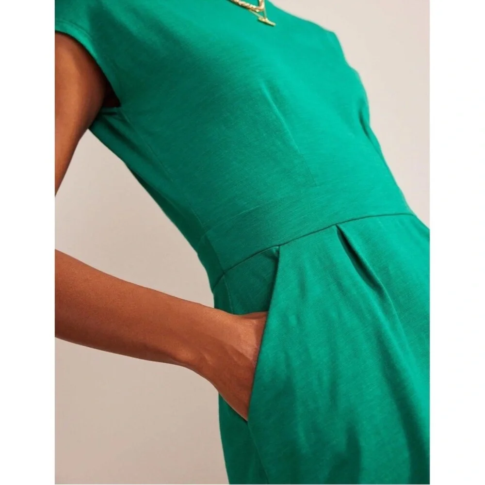 Boden FLORRIE JERSEY DRESS IN Bright Emerald Green Pockets Cotton Size 8 R - Picture 2 of 10